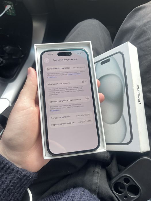 Продам Айфон 15 черный