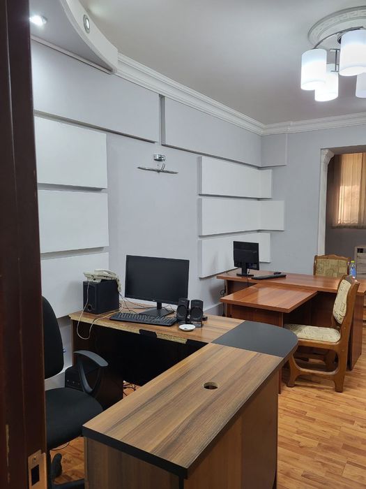 Чиланзар 100м2 1 линия 24/7 6 квартал 1 этаж