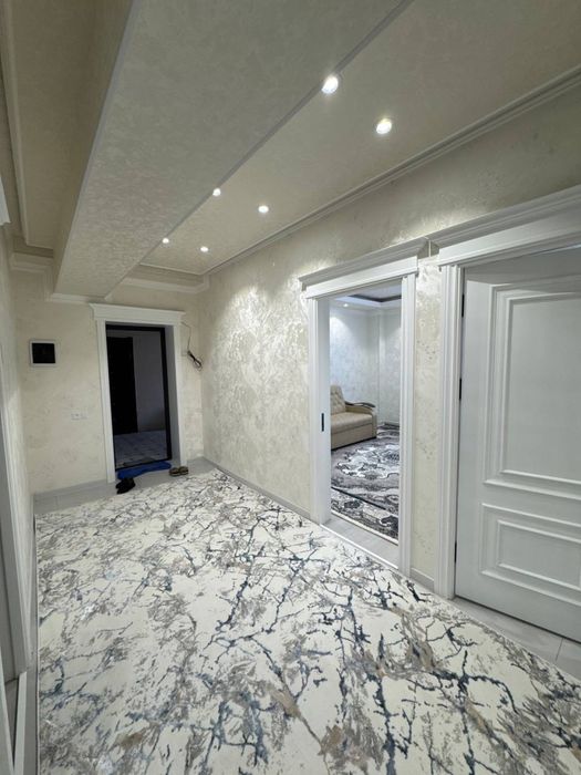 Срочно здаеться квартира в Аренду городе Чирчике 3-комнатная районе