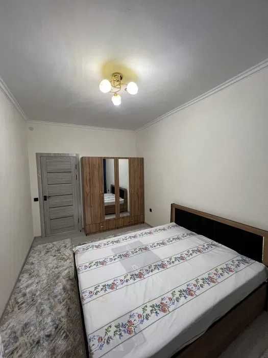 R1 Сдаётся квартира 2/2/5 на Мирзо Улугбекском р-н ор-р Максим Горький