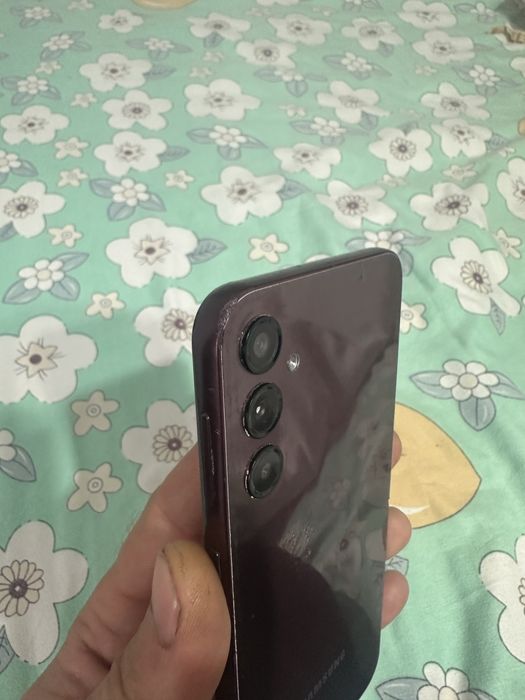 Продам samsung A24 в хорошем состоянии