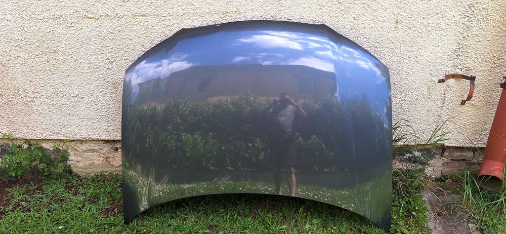 Преден капак от ауди а3 8п 2003