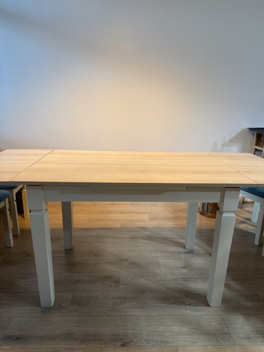 Masa extensibila 80/120-180 cm impecabila, lucrata manual