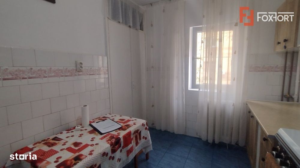 Apartament 3 camere 68 mp, zona Lipovei - Garaj