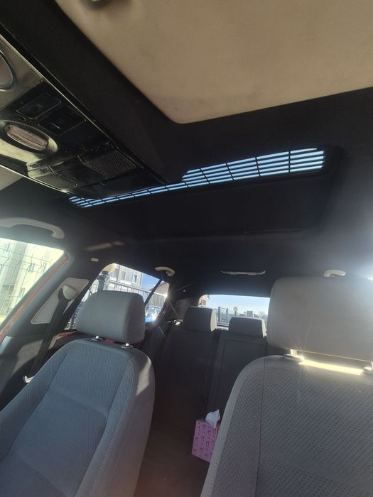 Retapitari auto , polish faruri , ambientale , stelute in plafon