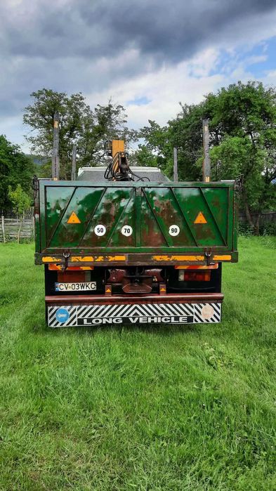 Camion Roman basculabil forestier