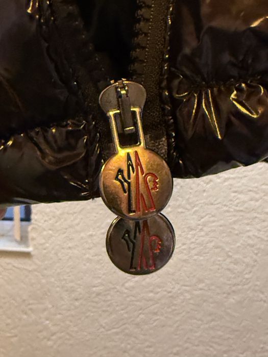 Яке “Moncler” Maya - NFS-то РАБОТИ