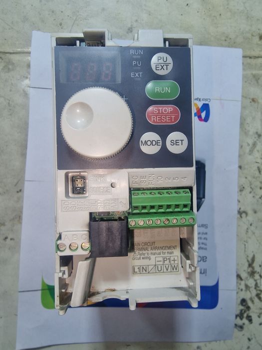 Частотный преобразователь Митсубиши.