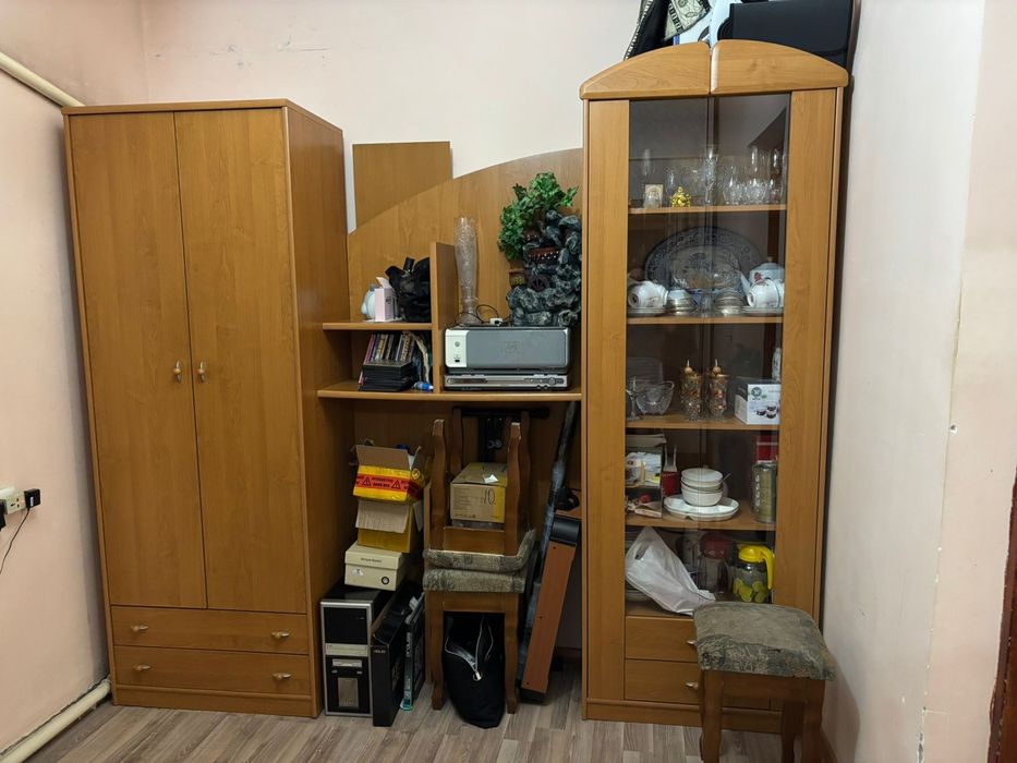 Продам стенку со шкафами
