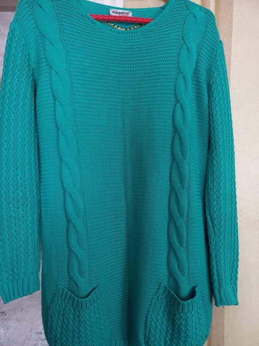 Продам одежду по 3000 ,состояние отличное размер 46,48