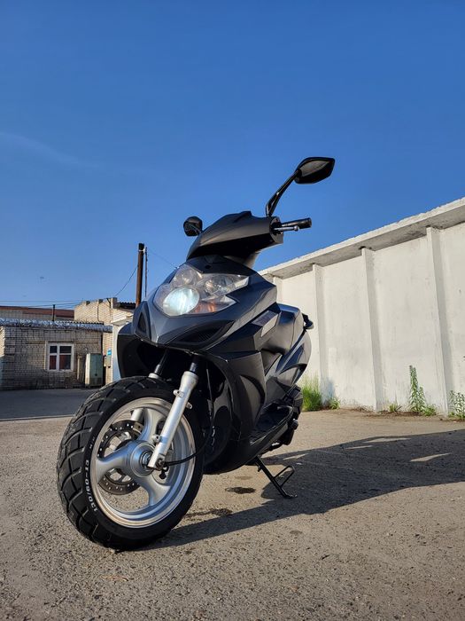 Скутер Rcaer stells 150