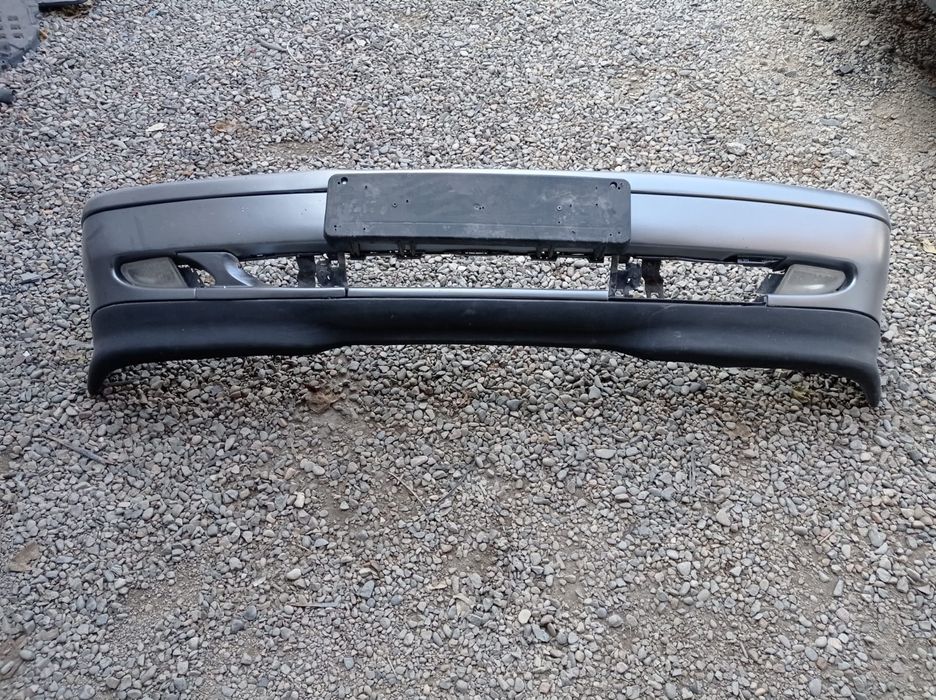 Продам бампер mercedes сешка 1995