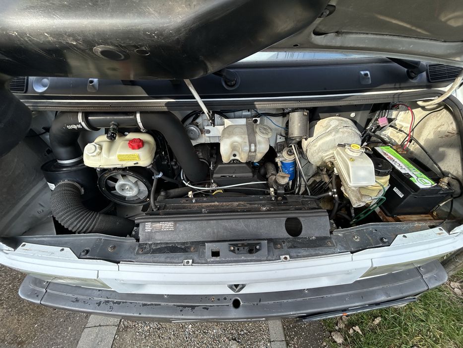 Renault Mascott 2.8D , 3.5t basculabil de fabrică pe 3 părți