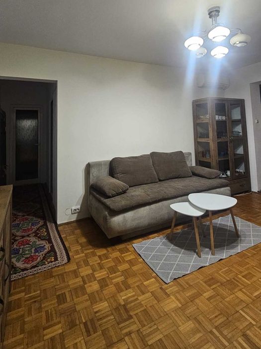Direct Proprietar, inchiriez apartament 3 camere Craiovita Noua / Contract pe termen lung