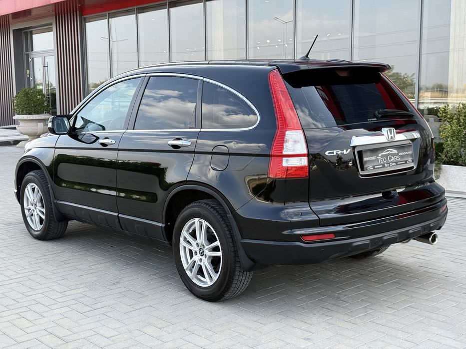 Honda CR-V 2.0i-VTEC 150к.с FACELIFT / 4X4 / FULL SERVICE