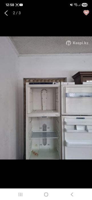 Холодильник Модель Bosch KSU40630NE