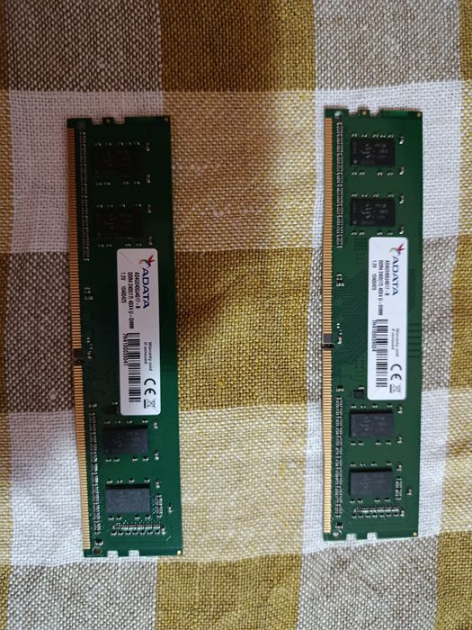 Kit memorii RAM 8GB (2x4GB) DDR4 2400MHz