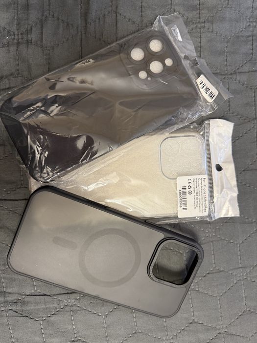 Iphone 16 pro max кейс