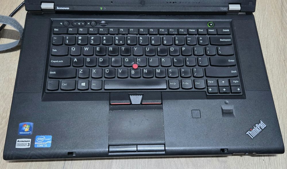Laptop Lenovo T530 I5 3320M 4GB RAM SSD Windows 11