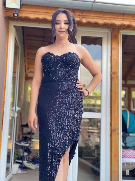 Официални рокли в