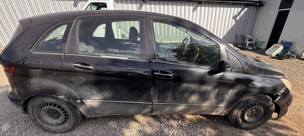 Mercedes B-class 200CDI на части