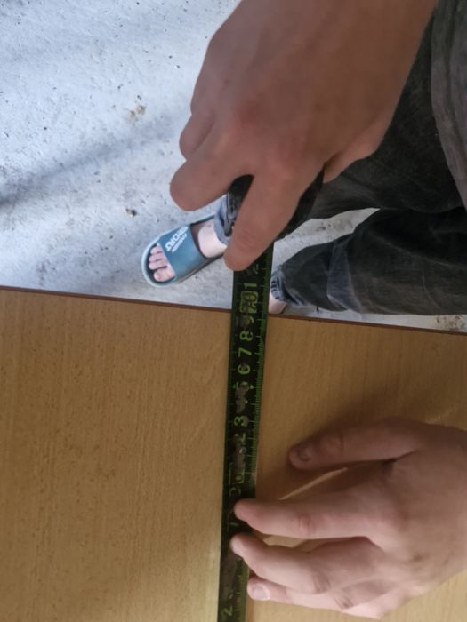 Продам стол кухонный