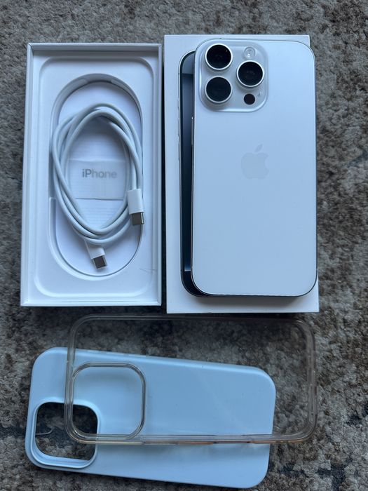 iPhone 16 Pro White Titanium, 98% sanatate baterie