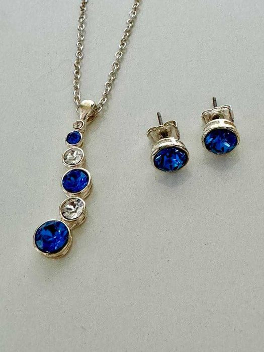 Сет бижута от AVON