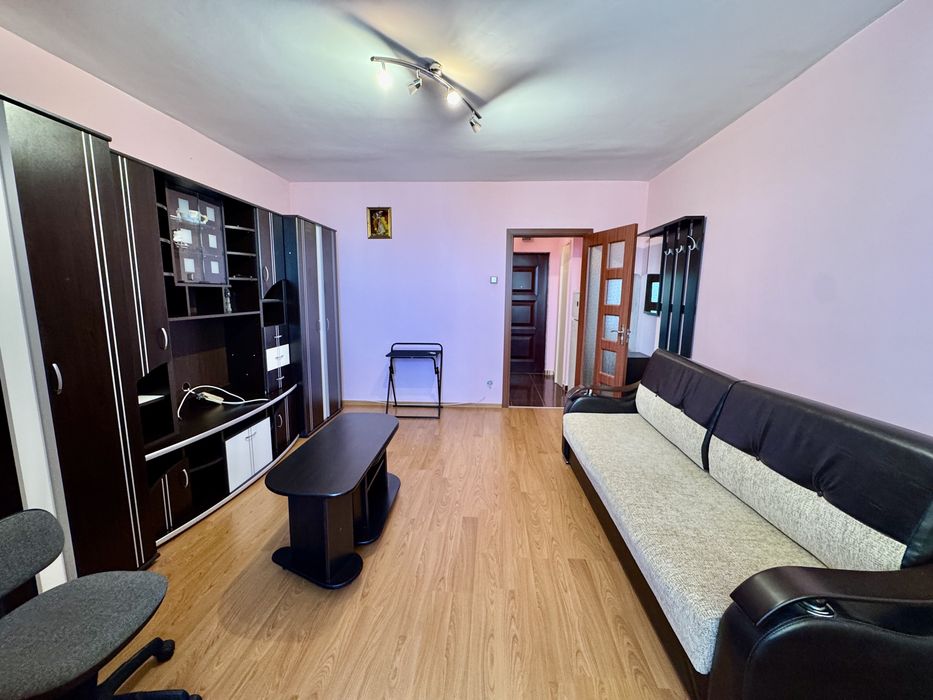 Garsoniera de închiriat, 28 mp, zona Grigore Alexandrescu