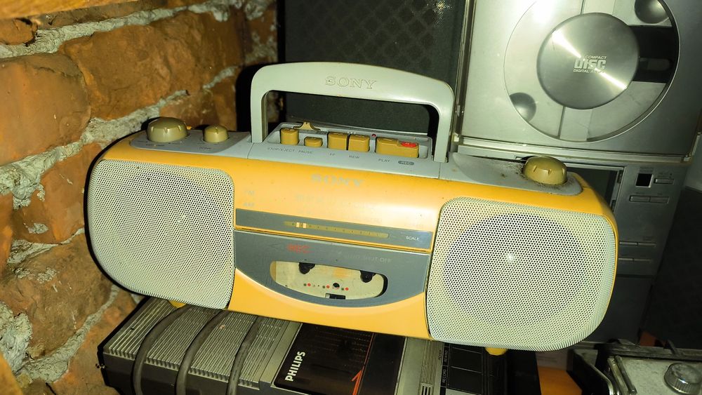 Radio caset și radio cd