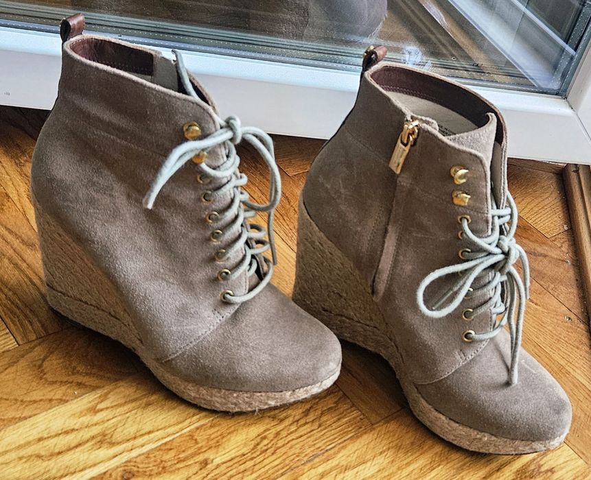 Ghete Michael Kors din piele