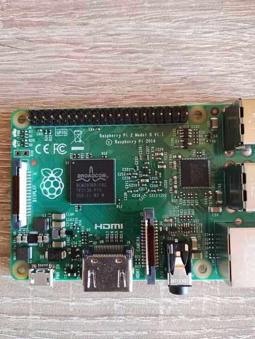 2 броя Raspberry Pi 2B v1.1