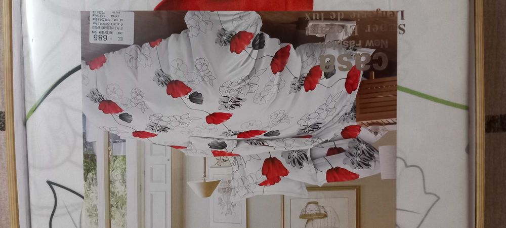 Seturi lenjerii de pat pucioasa