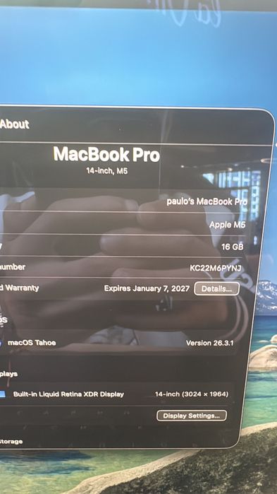 MacBook Pro m5, 14 inch, 16gb ram, 2026