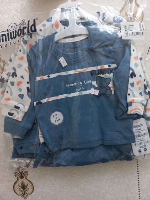 Продаётся НОВЫЙ детский комплект

Продаётся НОВЫЕ детские комплекты
Це