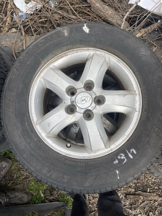 Джанти Хюндай Hyundai 215/65R15 4 броя