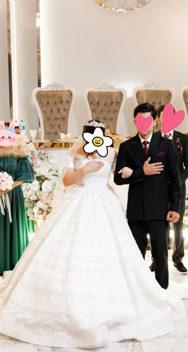 Продам шикарное свадебное платье