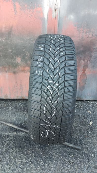 1брой  зимна гума 205/60/16 Bridgestone Blizzak LM 005
dot22
6+mm
Добр