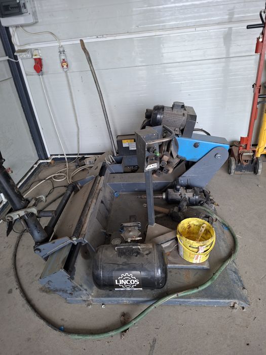 Se vinde Vulcanizare Completă