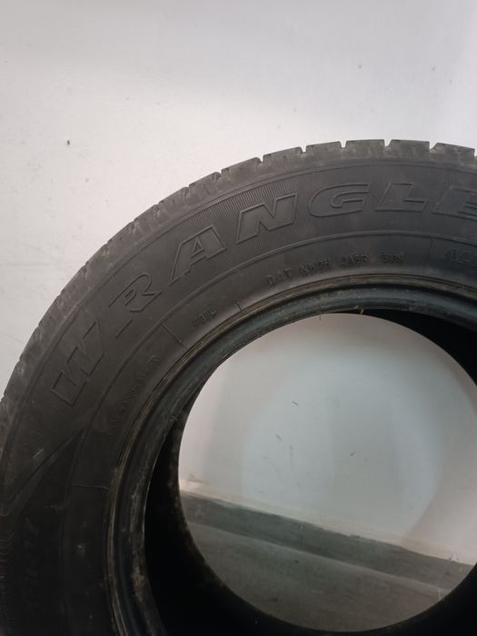 Все сезонни гуми 265/65/17 Вранглер