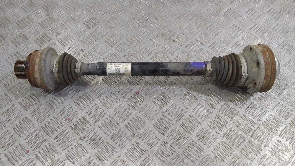 Задни полуоски Audi A8 4.0TFSI 2015г.