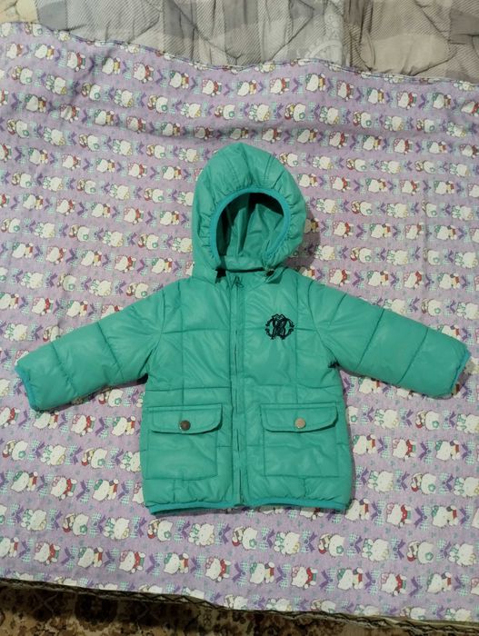 Продам детскую куртку