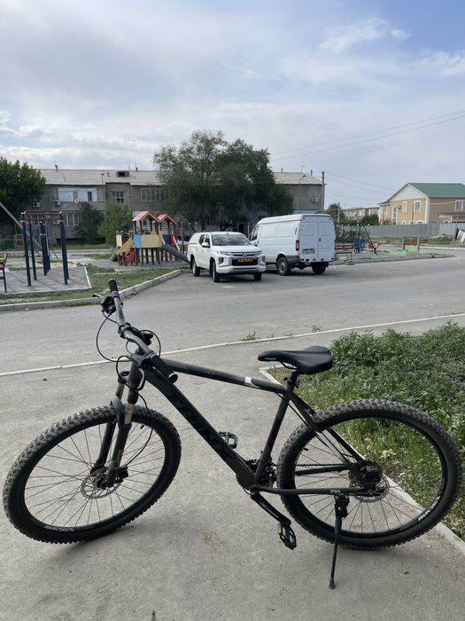 Продаю велик, большой со всеми принадлежностями к нему