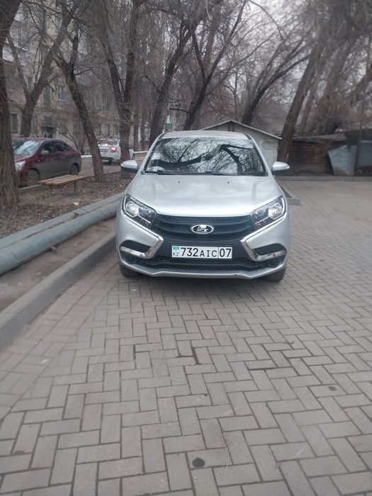 Продается автомобиль ваз х рай в отличном состоянии.