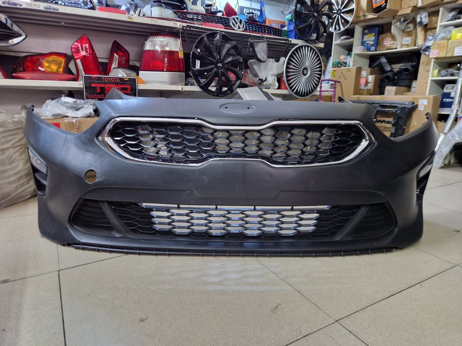 KIA CEED бампер в сборе кия сиид новый