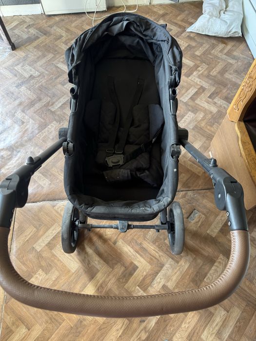 Продам коляску Tomix