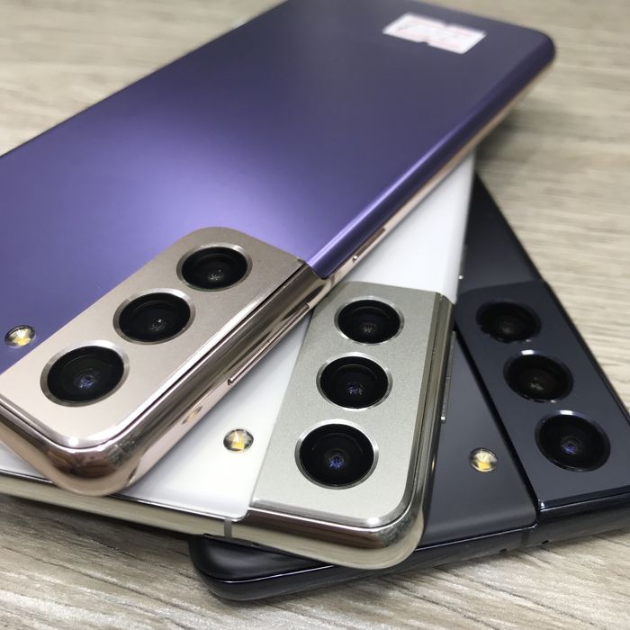 Samsung S21 5G sotiladi 8/256Gb