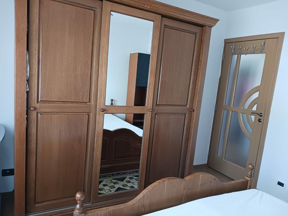 Închiriez apartament cu doua camere  pe strada Cuza Vodă în Roman