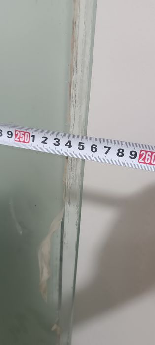 Стеклянные калёные двери и ветражи