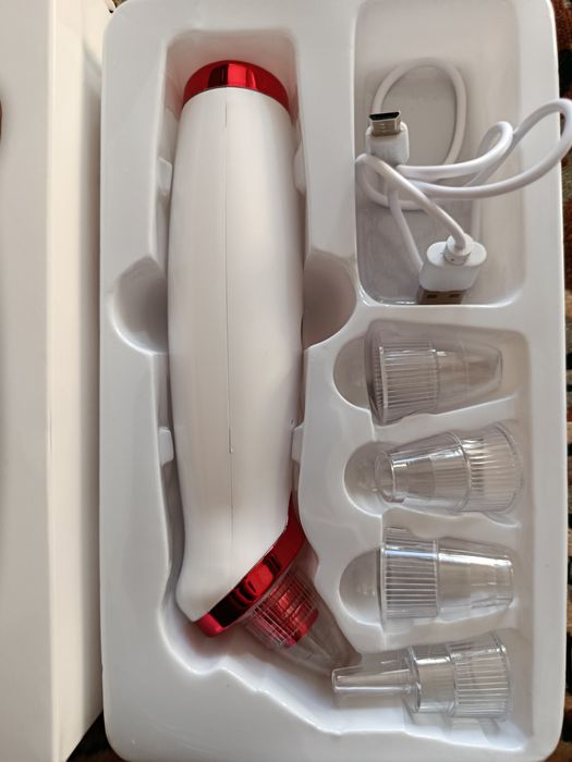 Вакуумный очиститель лица